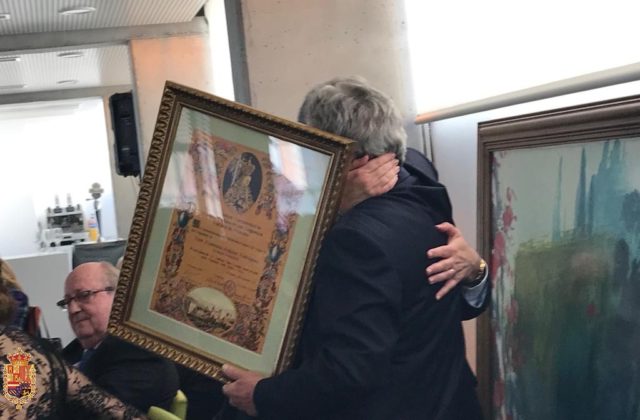 11 Paco Salazar - Comida Hermandad